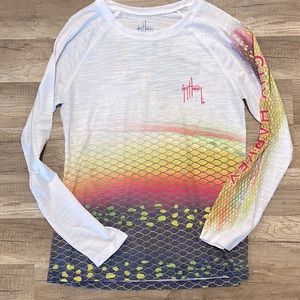 Guy Harvey woman’s long sleeve tee fishing scales round neck small S